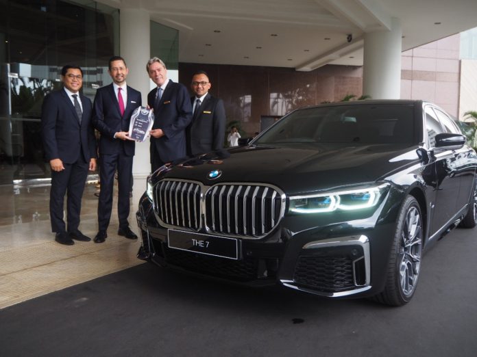 BMWGrand1
