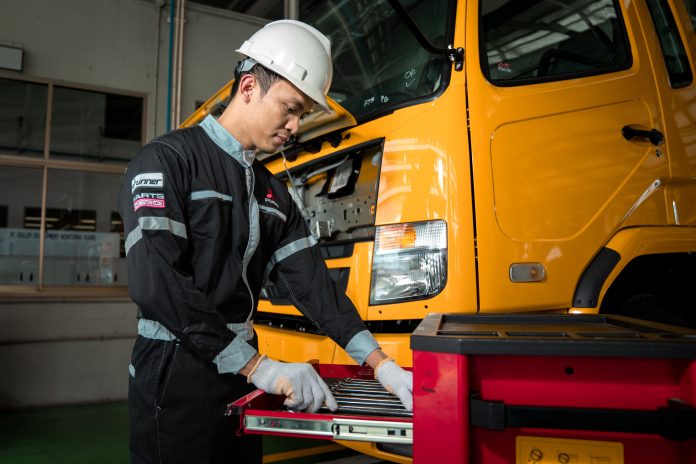 Layanan Purnajual FUSO