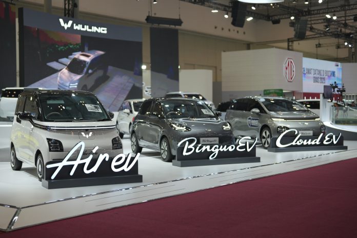 Adapun kontribusi terbesar pencapaian angka pemesanan ini disumbangkan oleh Wuling EV ABC Stories