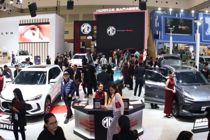Booth Crowd
